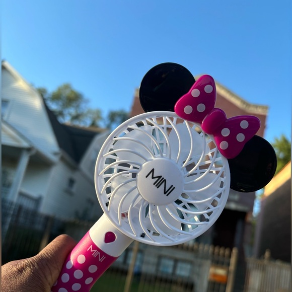 Minnie Hand Held Mini Fan Lights Up Fans 3 Speeds USB Rechargeable With Charger - Picture 1 of 13